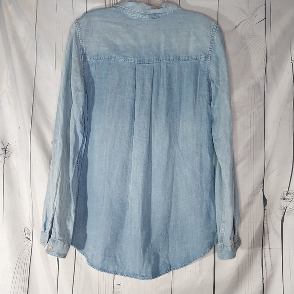 Thread And Supply Chambray Light Blue Denim Button-Up Shirt NWT - Picture 12 of 16